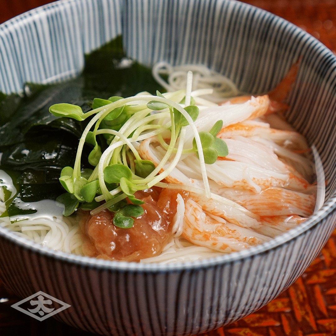 カニカマわかめそうめん