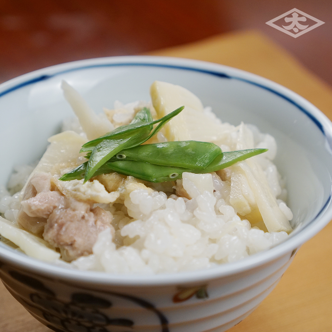 筍と鶏の炊き込みごはん