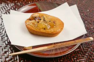 太田屋白醤油 超特選を使用したフォルテシモ アッシュのフィナンシェ「和（なごみ）」